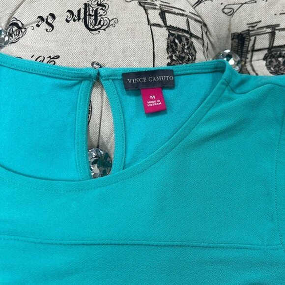 Vince Camuto Cold Shoulder Top - Picture 3 of 13